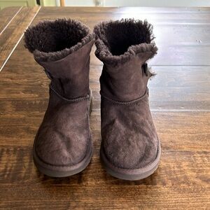 Ugg Australia Women's Bailey 5991 Button Lined Brown Boots Size 4